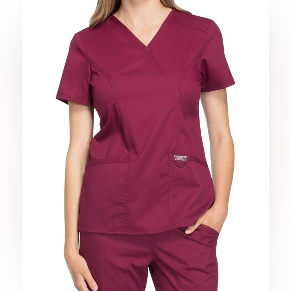 Cherokee Wine Scrub SET - S top, XS pant